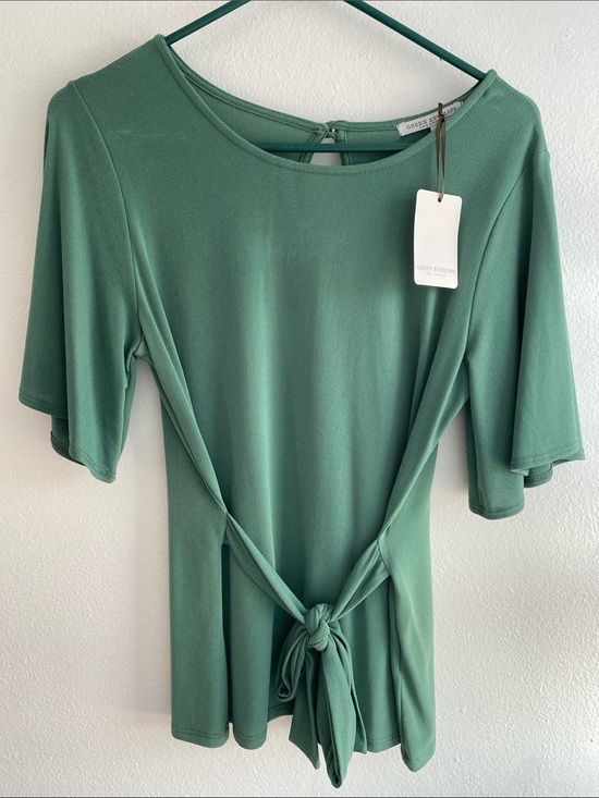 Green Envelope Dresses & Skirts - Green Envelope Sage Tie-Back Short Sleeve
